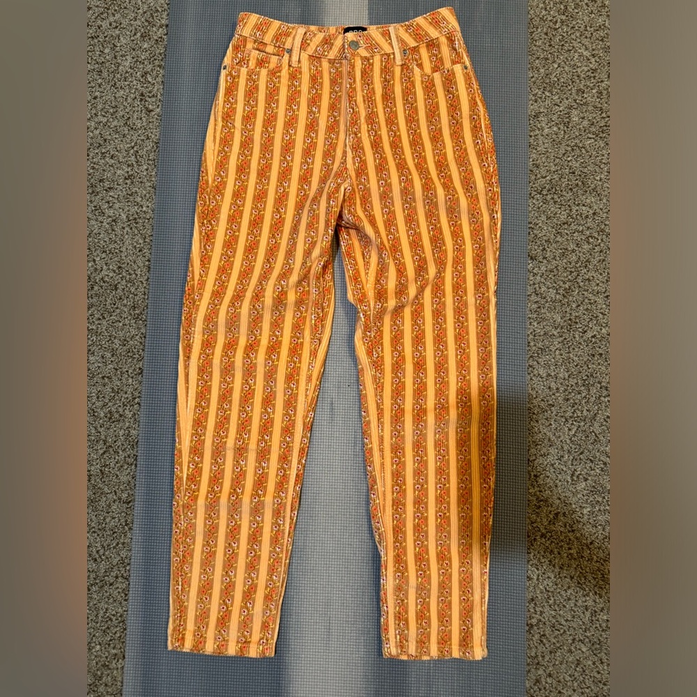 Urban Outfitters BDG High-Rise corduroy Pants. - Picture 3 of 9
